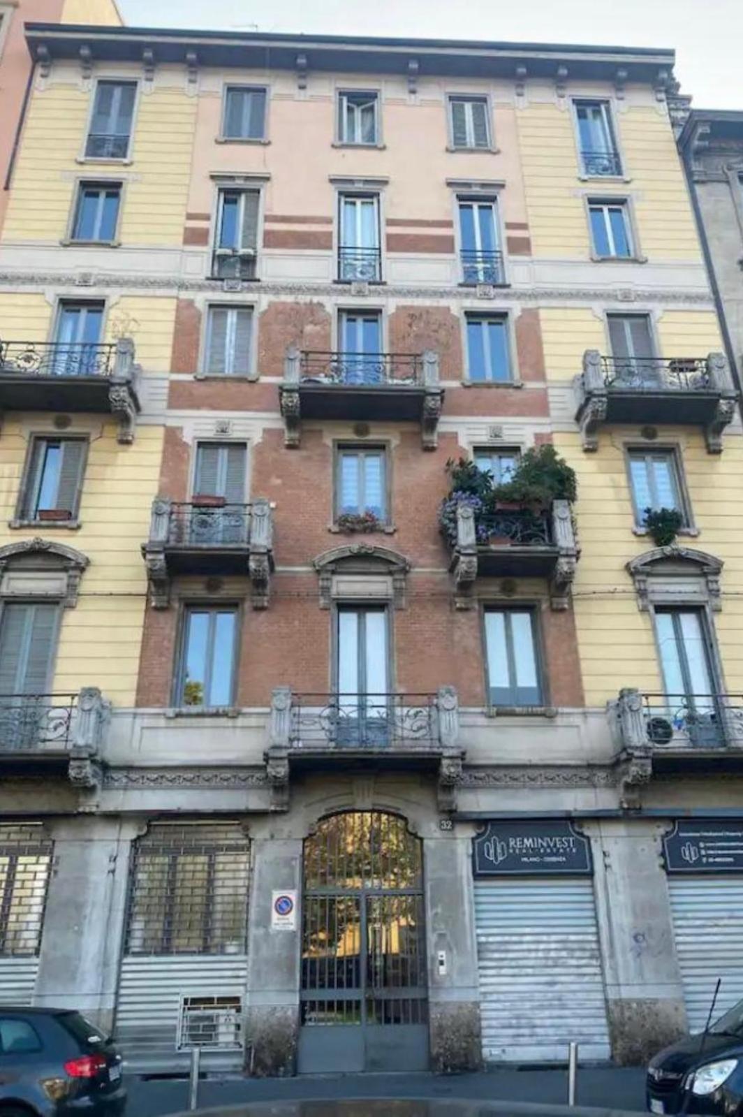 Ampio E Luminoso Bilocale Nel Centro Di Milano — Foto 2